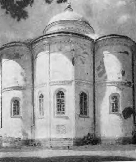 Канев. Юрьевская (Успенская) церковь, 1144 г. Общий вид с востока